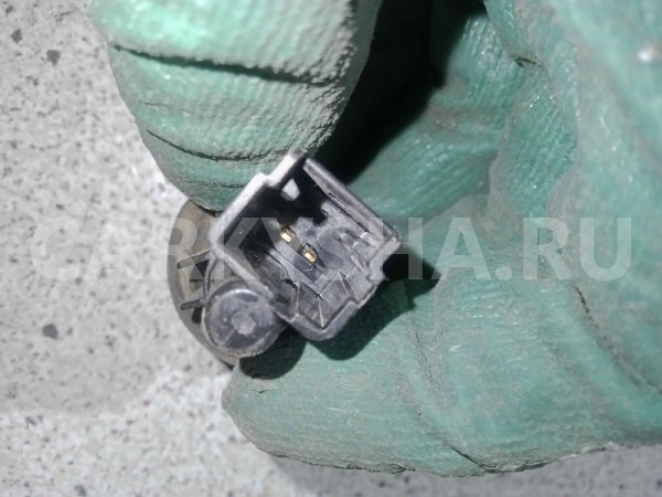 Выключатель концевой Renault Logan II (2012—2018) Renault 12 оригинальный номер 7700427640