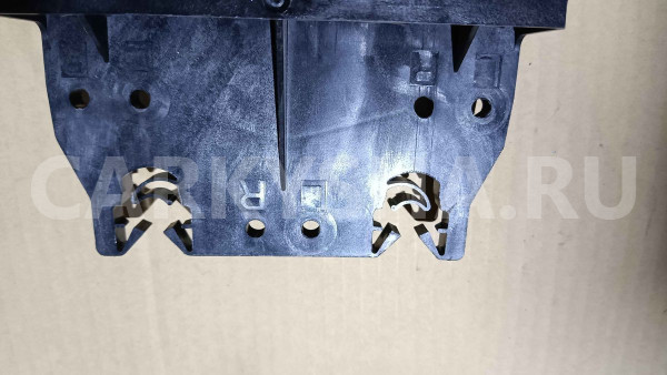 Корпус блока предохранителей Skoda Fabia II (2007—2010) Skoda Fabia оригинальный номер 6q7907371