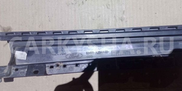 Накладка на дверь Ford Focus III (2011—2015) Ford Focus оригинальный номер bm51a254a40