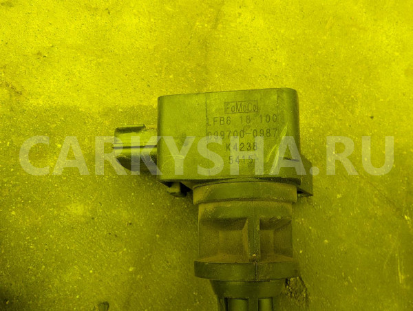Катушка зажигания Mazda Bongo оригинальный номер LFB618100