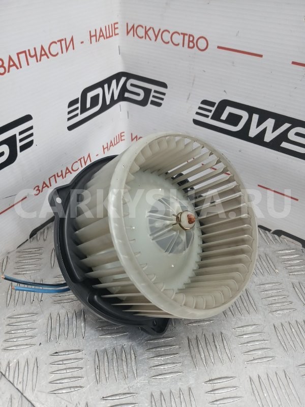 Мотор печки Toyota Avensis 