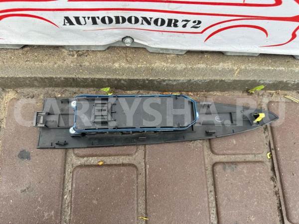 Блок стеклоподъемников Toyota Avensis T270 Toyota Verso оригинальный номер 8404005020