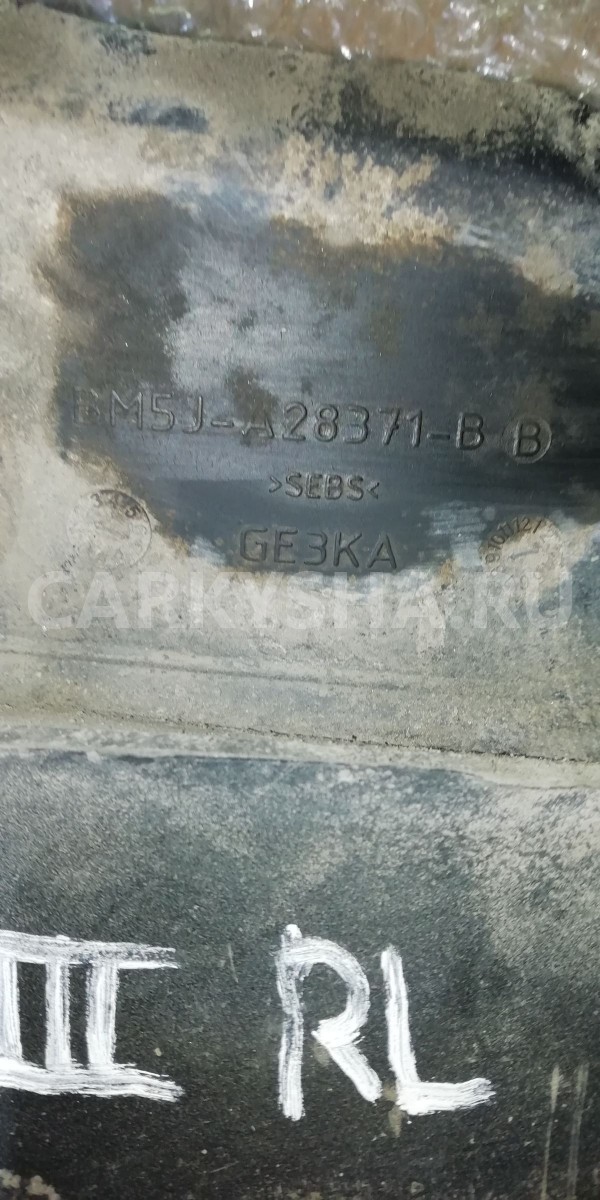 Брызговик Ford Focus III (2011—2015) Ford Focus оригинальный номер BM5JA28371BB