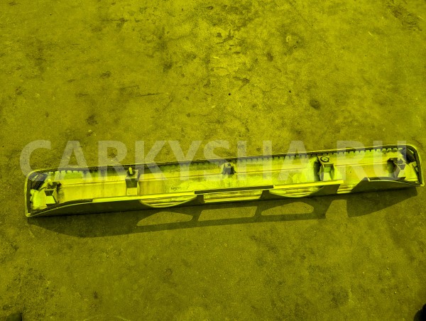 Накладка 5-й двери Honda Stepwgn 