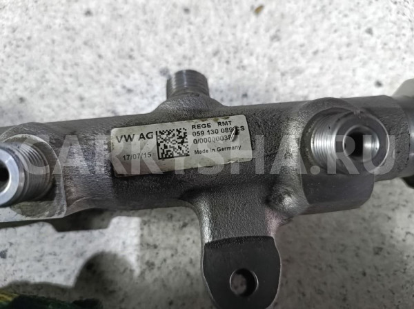 Рейка топливная (рампа) Audi Q7 4M (2015—2020) Audi Q7 оригинальный номер 059130089cs