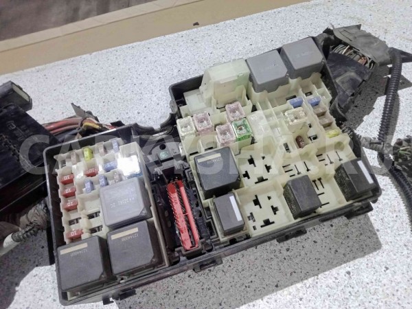 Блок предохранителей Ford Focus III (2011—2015) Ford Focus оригинальный номер bv6t14k733agc