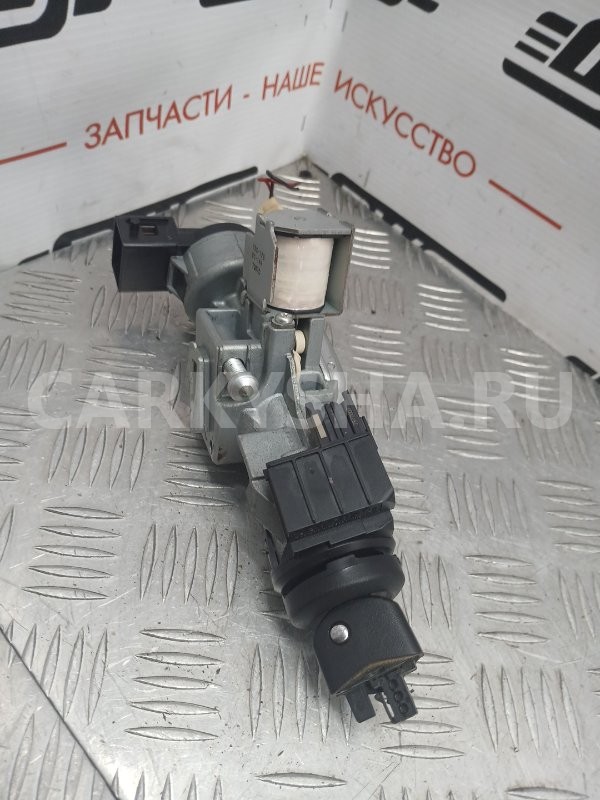 Замок зажигания Mazda Axela 