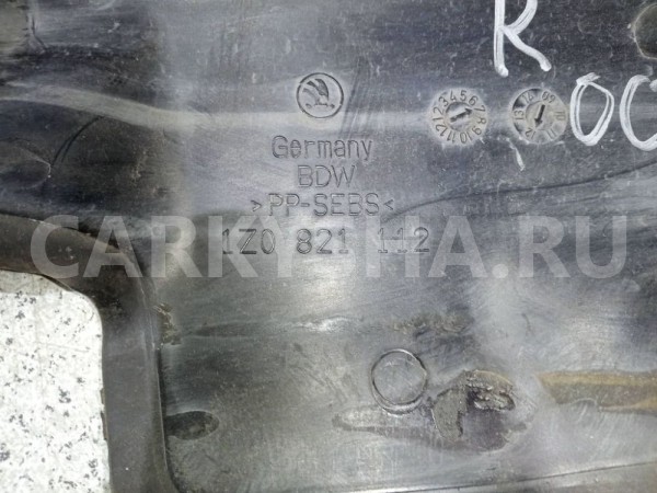 Пыльник крыла Skoda Octavia II рестайлинг (2008—2013) Skoda Octavia оригинальный номер 1Z0821112