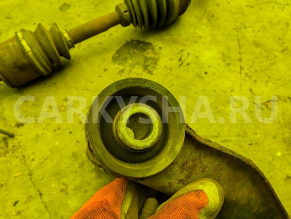 Рычаг Mitsubishi Pajero 