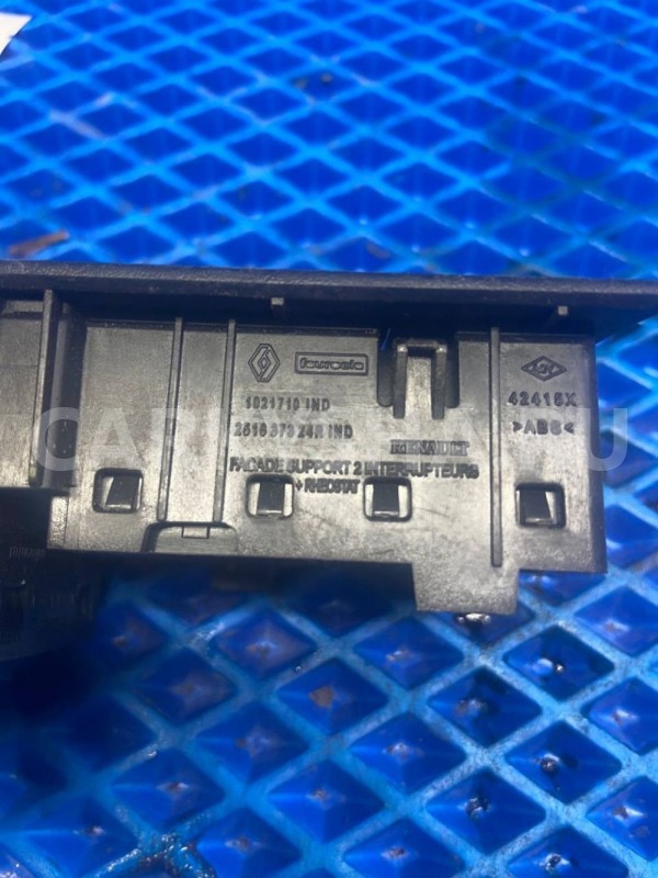 Корректор фары Renault Megane III (2008—2014) Renault 14 оригинальный номер 251637324r