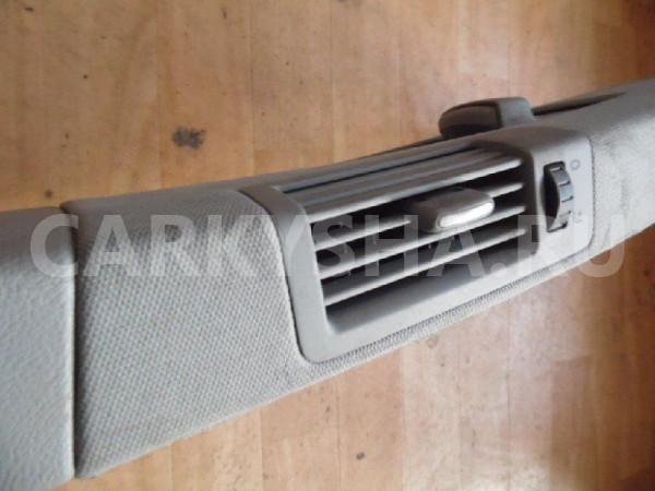 Обшивка стойки Volkswagen Touareg I (2002—2006) Volkswagen Touareg оригинальный номер 7L6867240