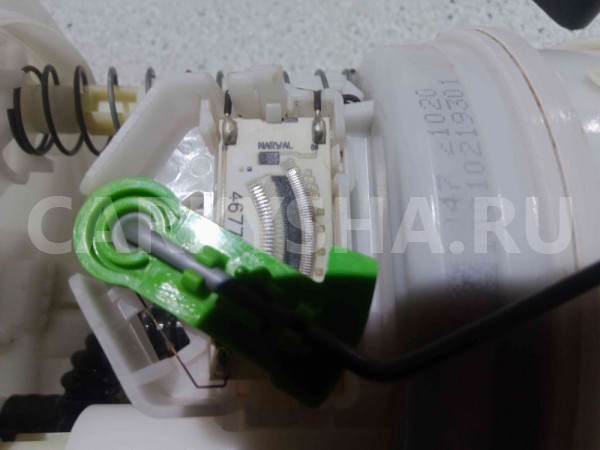 Насос топливный Renault Duster I рестайлинг (2015—2021) Renault 15 оригинальный номер 172025410r