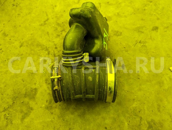 Патрубок воздушного фильтра Nissan Teana 