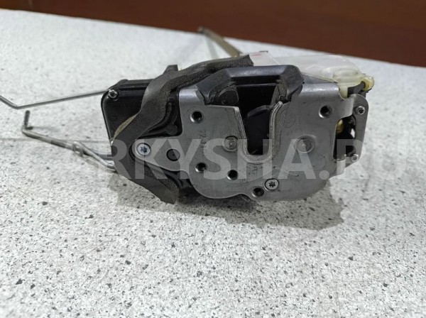 Замок двери Chevrolet Aveo II (2011—2020) Chevrolet Aveo оригинальный номер 13579522