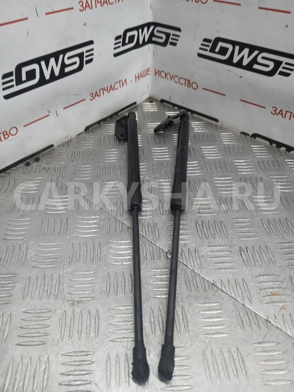 Амортизатор багажника Toyota Avensis 