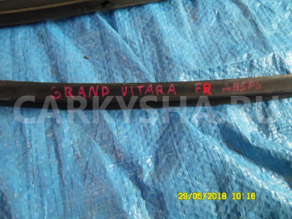 Уплотнитель двери Suzuki Grand Vitara II рестайлинг (2008—2012) Suzuki Grand Vitara оригинальный номер 8464165J00