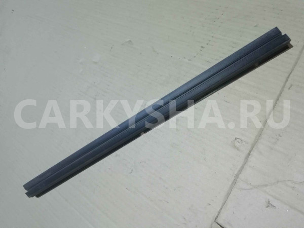 Уплотнитель стекла двери Mitsubishi Lancer X (2007—2010) Mitsubishi Lancer оригинальный номер 5736A024
