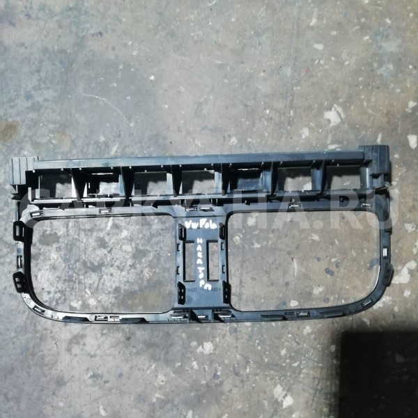 Накладка торпедо Volkswagen Polo V (2009—2015) Volkswagen Polo 