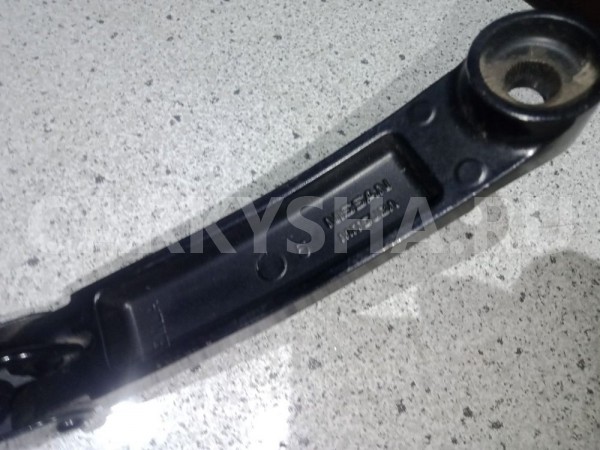 Поводок стеклоочистителя Nissan Almera G15 (2012—2018) Nissan Almera оригинальный номер 28886EW700