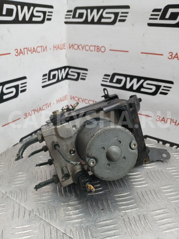 Блок ABS Toyota Avensis 