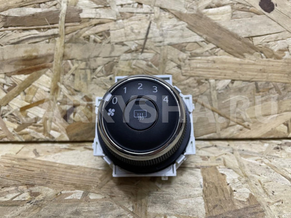 Переключатель отопителя Toyota RAV 4 IV (CA40) Рестайлинг оригинальный номер 55902-42160