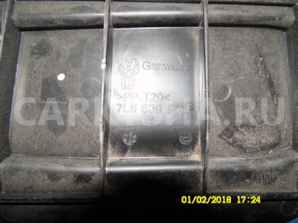 Крышка петли багажника Volkswagen Touareg I рестайлинг (2006—2010) Volkswagen Touareg оригинальный номер 7L6809953F