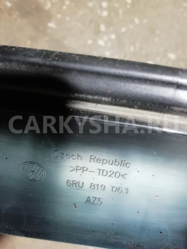 Воздухозаборник Volkswagen Polo V (2009—2015) Volkswagen Polo оригинальный номер 6ru819063