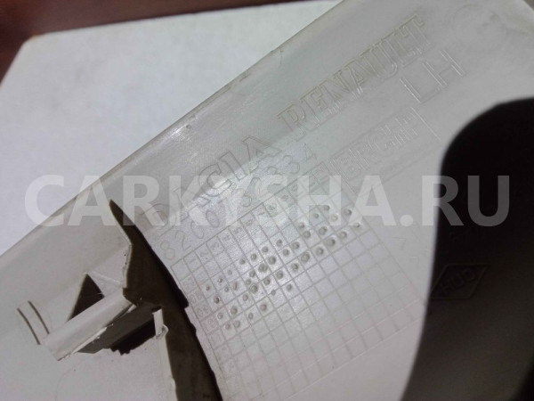 Обшивка стойки Renault Sandero I (2009—2014) Renault 14 оригинальный номер 8200732334