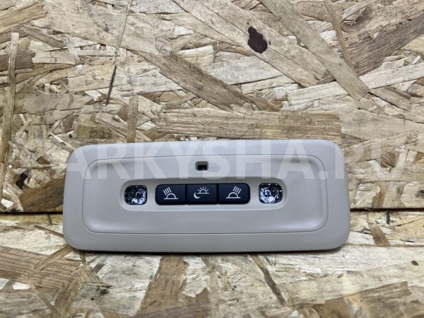 Плафон салонный точечный Toyota Camry VIII (XV70) Рестайлинг – седан оригинальный номер 81360-33060-E0