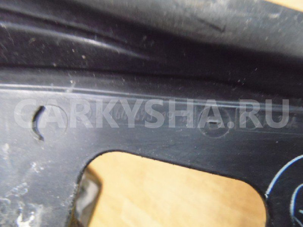 Накладка (кузов внутри) Mercedes-Benz M-класс W164 рестайлинг (2008—2011) Mercedes-Benz M-klasse оригинальный номер A1646901530