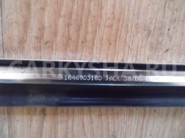 Накладка стекла Mercedes-Benz GL-класс X164 (2006—2009) Mercedes-Benz G-klasse оригинальный номер A1646903180