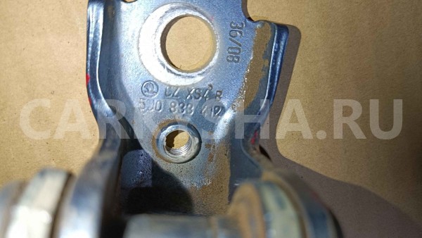 Петля двери Skoda Fabia II (2007—2010) Skoda Fabia оригинальный номер 5j0833412