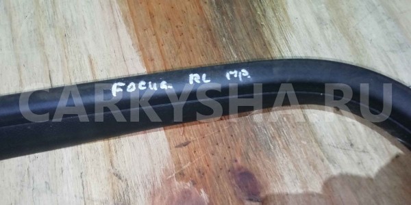 Уплотнитель двери Ford Focus III (2011—2015) Ford Focus оригинальный номер 1748755