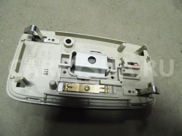 Плафон салонный Toyota Camry XV30 (2001—2006) Toyota Camry 