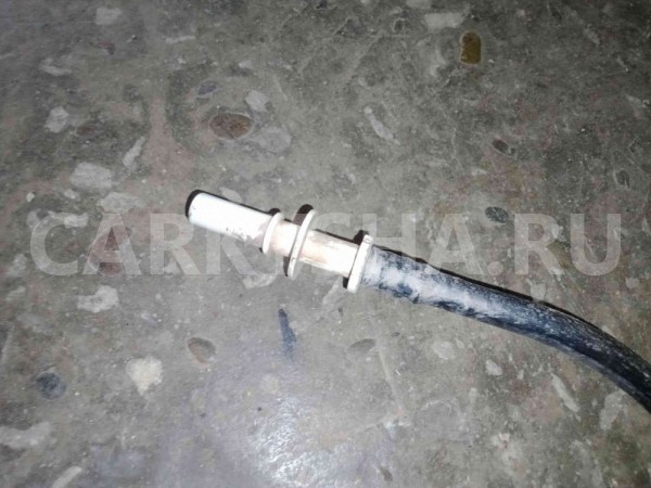 Трубка топливная Renault Duster I рестайлинг (2015—2021) Renault 15 оригинальный номер 164463936R