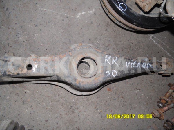 Рычаг Suzuki Grand Vitara II (2005—2008) Suzuki Grand Vitara 