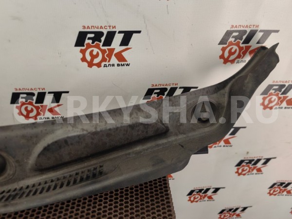 Жабо BMW X1 оригинальный номер 51 71 7 350 592, 51 71 7 350 592, 51717350592, 7350592