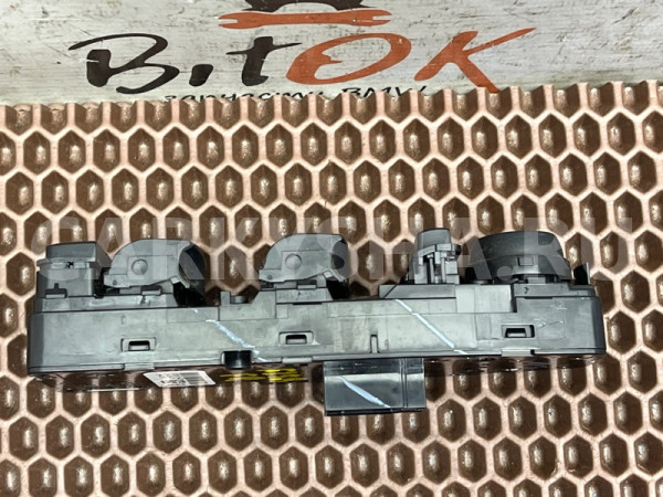 Блок управления стеклоподъемниками BMW X3 оригинальный номер 61 31 9 362 107, 61 31 9 362 107, 61319362107, 9362107, 61 31 9 208 111, 61319208111, 9208111