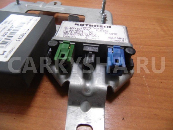 Антенна Mercedes-Benz M-класс W164 рестайлинг (2008—2011) Mercedes-Benz M-klasse оригинальный номер A2218270042