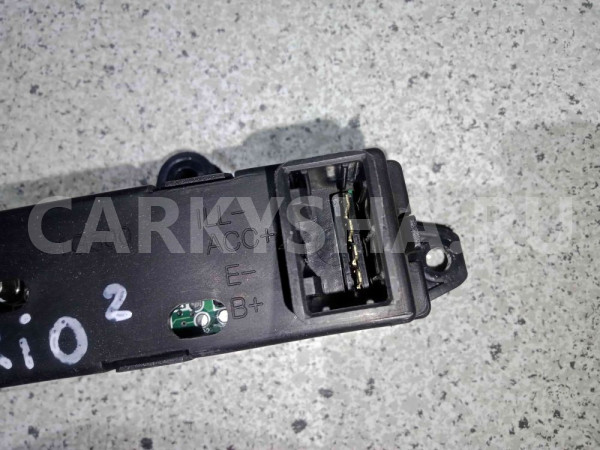 Часы Kia Rio II рестайлинг (2009—2011) Kia Rio оригинальный номер 945201g050