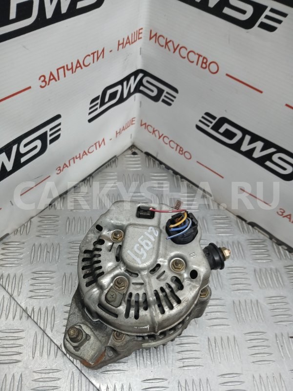 Генератор Toyota Vitz 