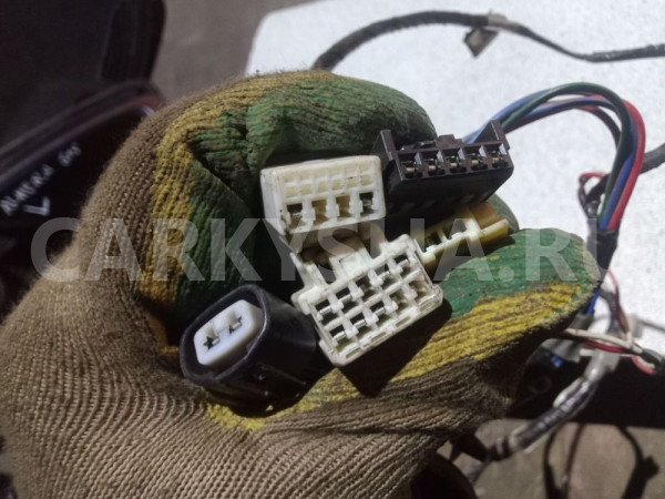 Проводка двери Toyota Hilux VII рестайлинг (2011—2015) Toyota Hilux оригинальный номер 821530k150