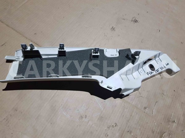 Обшивка стойки Ford Focus III (2011—2015) Ford Focus оригинальный номер bm51f280c47acw