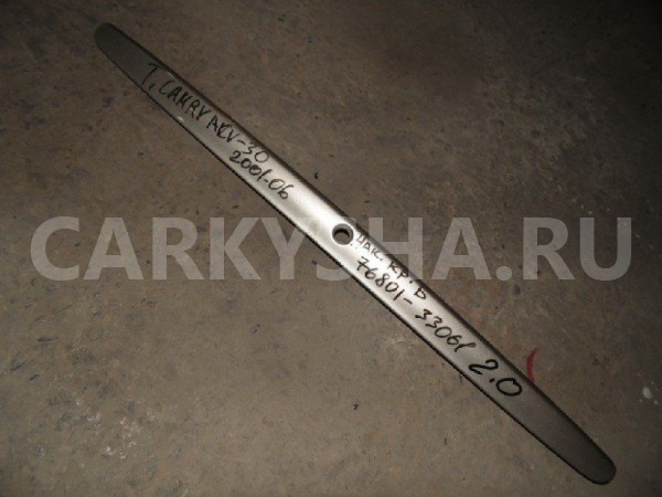 Накладка крышки багажника Toyota Camry XV30 (2001—2006) Toyota Camry оригинальный номер 76801-33061