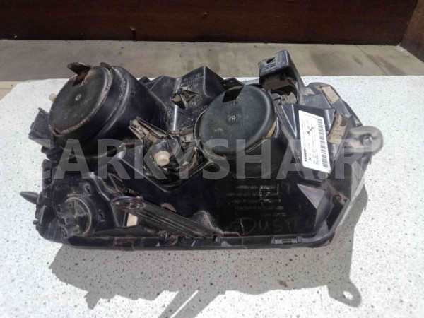 Фара правая Renault Duster HSA 2018 Renault 15 оригинальный номер 260107307R