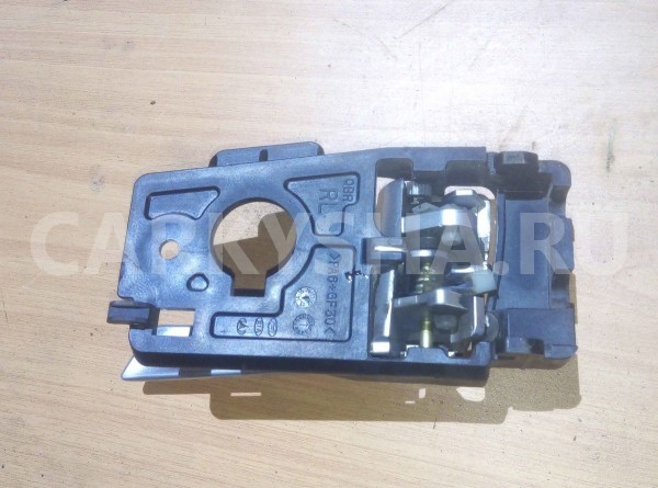 Ручка двери внутренняя Kia Rio III (2011—2015) Kia Rio оригинальный номер 826104Y010