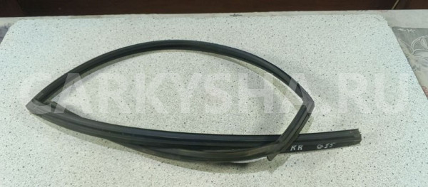 Уплотнитель стекла двери Nissan Almera G15 (2012—2018) Nissan Almera оригинальный номер 82330EW000