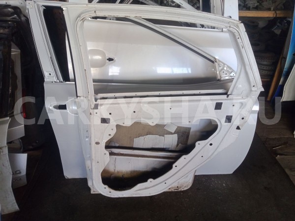 Дверь Ford Focus II рестайлинг (2007—2011) Ford Focus оригинальный номер 1702402