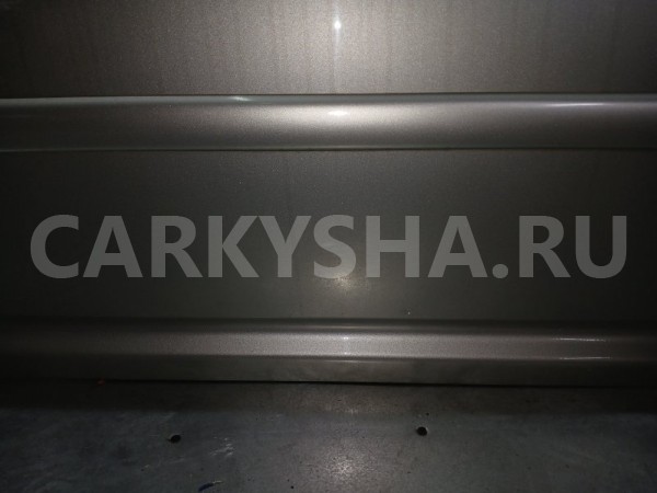 Дверь передняя правая Toyota Avensis 