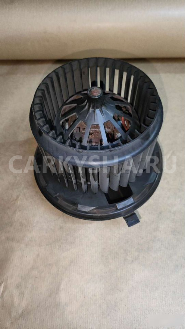 Моторчик отопителя задний Porsche Cayenne оригинальный номер 7H0819021